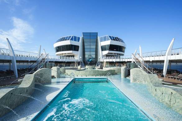 MSC Cruises MSC Fantasia Pools - Credit - Ivan Sarfatti - MSC Rights 5.jpg